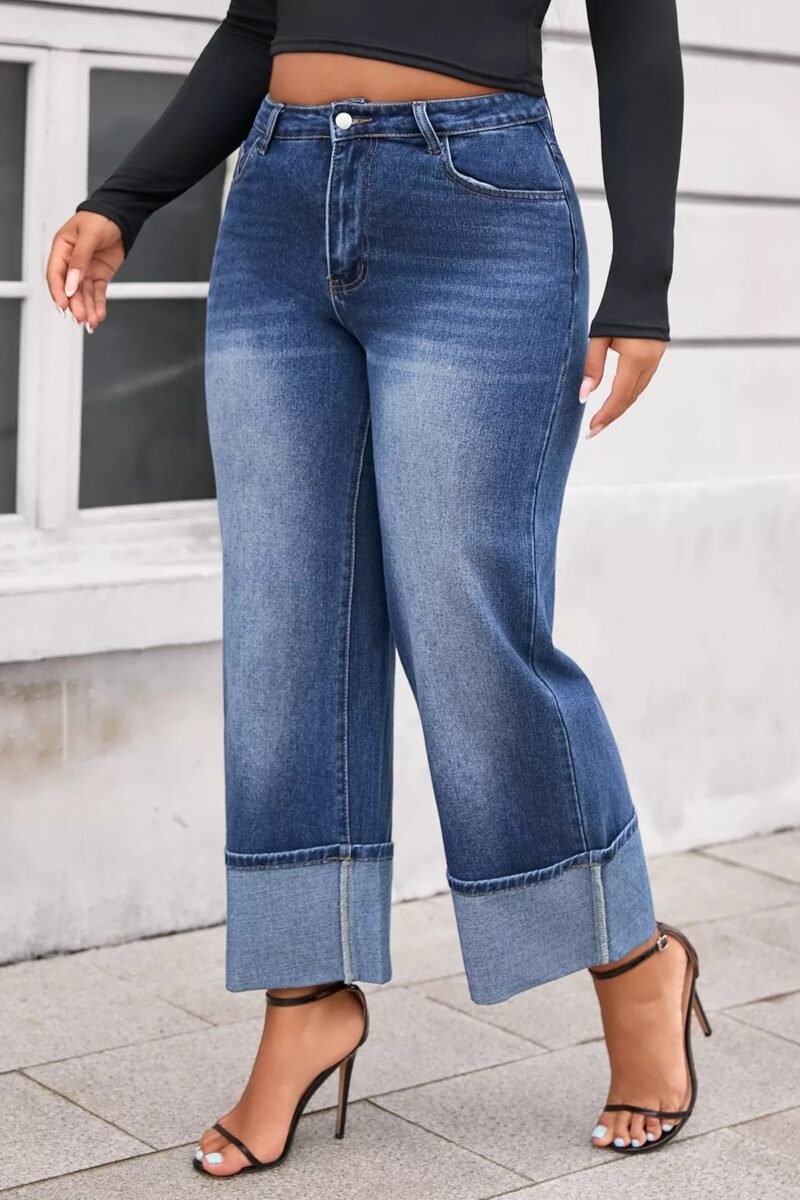 High-Rise Cuffed Wide-Leg Jeans – Plus Size