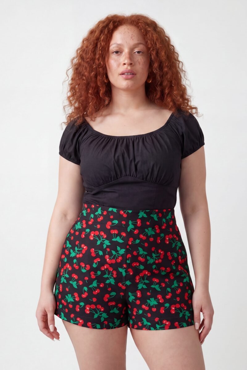 The Perfect Vintage Peasant Top in Black